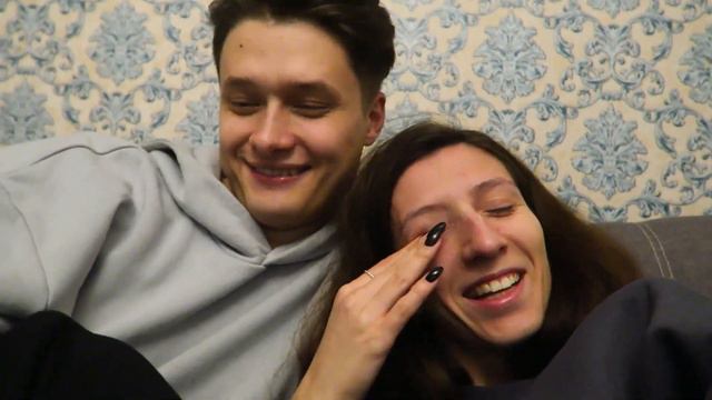 Як ми вітали Тьому з днем народження 🎁 Виїхали на природу 🍃 На Машу ледве не впало дерево 😱 смотреть онлайн