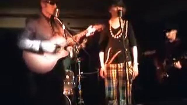 группа Я и ДУ и Чемоданчик Денег.Белый конь смотреть онлайн