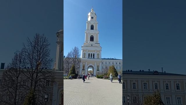 Звон колоколов в Дивеевском монастыре на Красную горку. смотреть онлайн