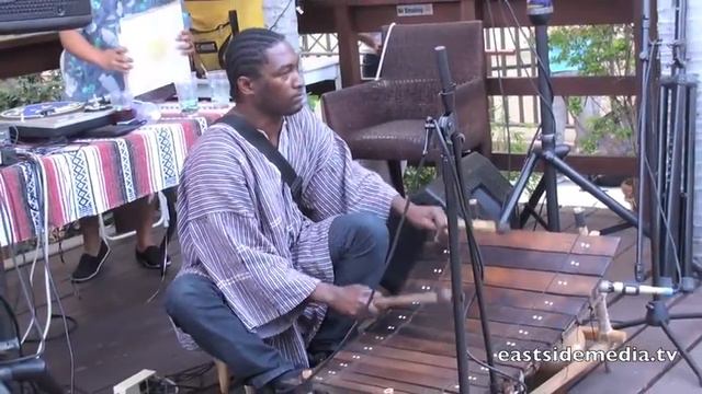 Caracol Marketplace - Sk Kakraba Gyil Ghanaian Xylophone 4-5-15 смотреть онлайн