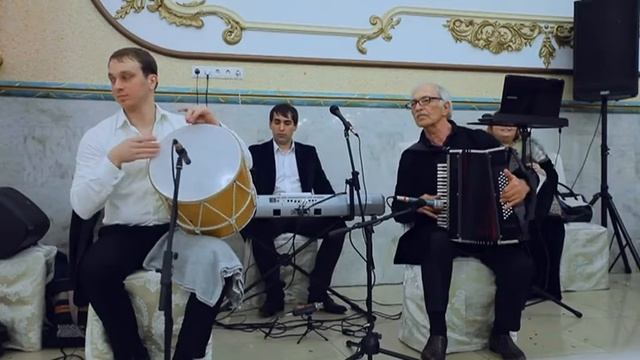Бектемир, Серажутдин и Казбек Дагестан г. Махачкала смотреть онлайн