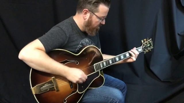 1976 Gibson L-5c Guitar at Guitar Gallery смотреть онлайн