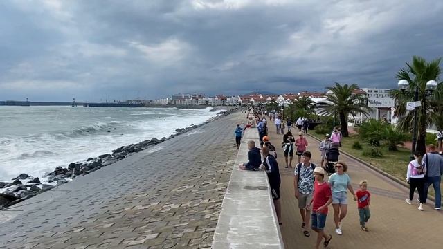 5.07.2021. Погода в Сочи в июле. Смотри на Чёрное море каждый день. смотреть онлайн