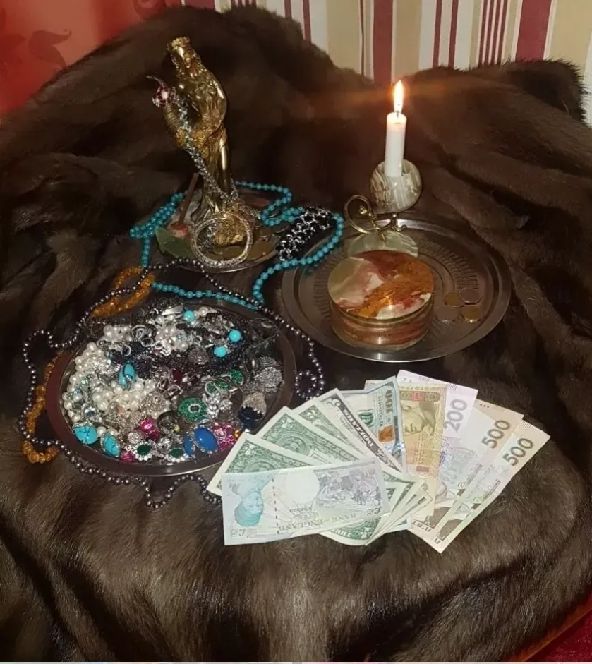 ШУБА - АТРИБУТ БОГАТСТВА И СТАТУСА. ВЕДЬМИНА ИЗБА ▶️ ИНГА ХОСРОЕВА. смотреть онлайн