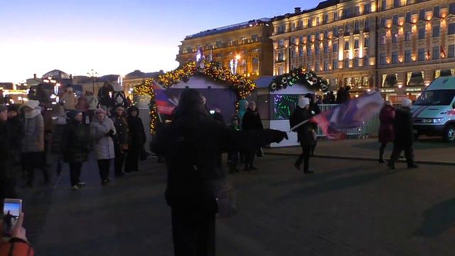 Time to explore! Christmas fairs in Moscow смотреть онлайн