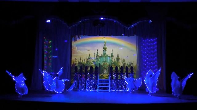 Спектакль "НОВОГОДНЕЕ ПРИКЛЮЧЕНИЕ СКАЗКИ" Детский эстрадный театр "Капитошки" ДК "Родник" п.Залари смотреть онлайн