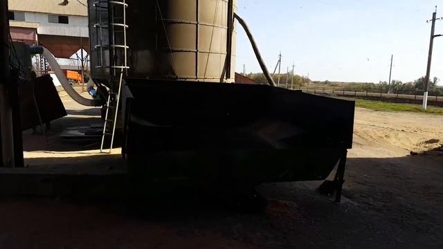 Зерносушилка Agrimec AS2700 Эко, с отключаемым теплообменником смотреть онлайн