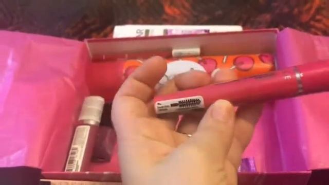 Обзор WoW!box/Коробочка красоты декабрь. смотреть онлайн