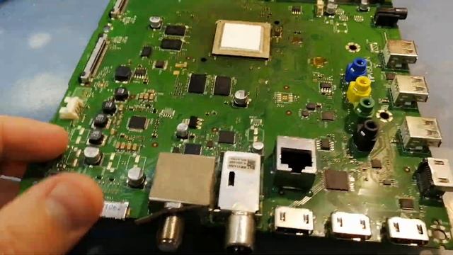 А подлежит ли она ремонту? ремонт QFU.... Плата после фиксиков.... смотреть онлайн