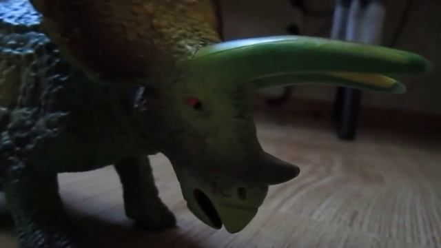 Приключения динозавров 2:Часть 4 смотреть онлайн