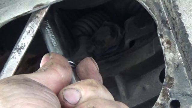 How to adjust the newer style "quick adjust" clutch on a big truck смотреть онлайн