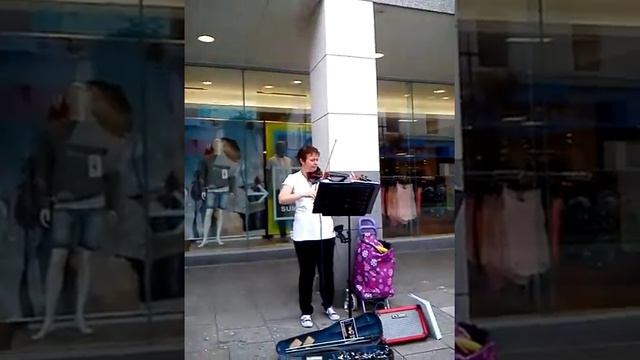 You raise me up on Yamaha electric violin. смотреть онлайн