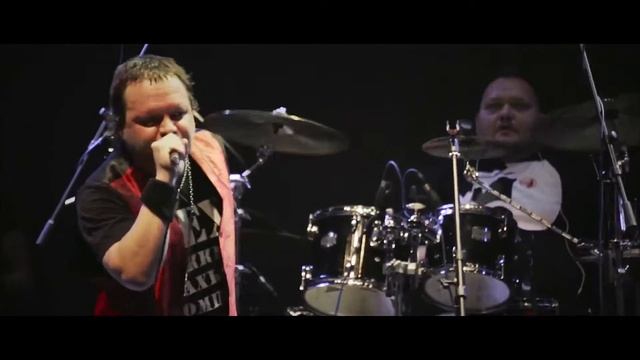 Пьяная помятая с "Мамульки бенд" смотреть онлайн
