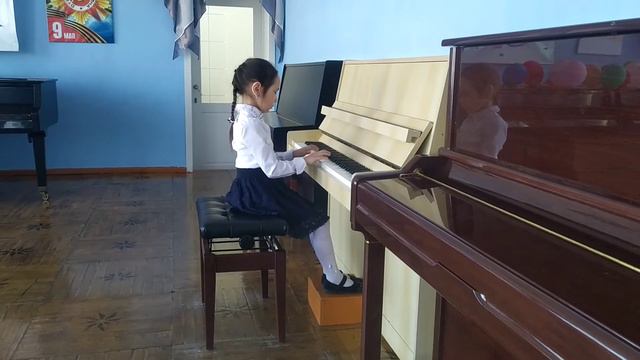 Кусямишева Элина, 8 лет, СФССМК, общее ф-но (1-й год обучения)Сибай смотреть онлайн