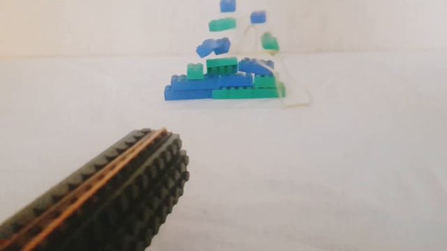 😱Мощнейший юсп v2 из лего!!!😱(рвёт бумагу в щепки) смотреть онлайн