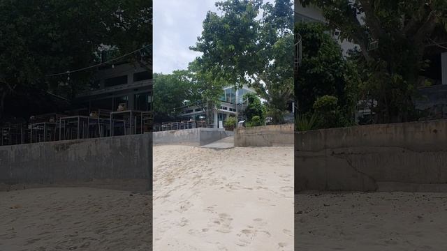 остров Пхи Пхи пляж long beach с лодками лонгтейл смотреть онлайн