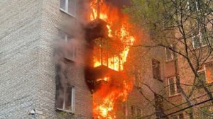 Старый телевизор с кинескопом взорвался в квартире