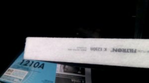 Замена воздушного и салонного фильтра Toyota RAV 4 2008 года.