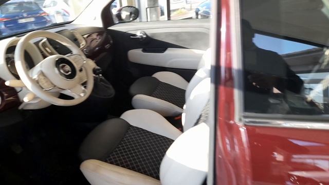 FIAT 500 1.0 HYBRID DOLCEVITA смотреть онлайн