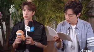 //Переозвучка интервью// Ван Ибо и Сяо Чжань//БОЧЖАНИ// Соседи...✨