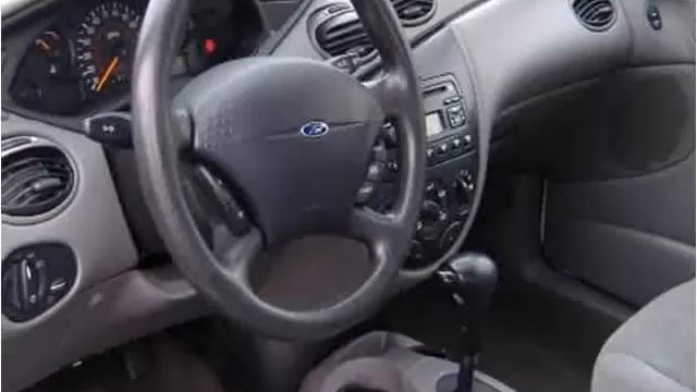 2000 Ford Focus available from Pat's Auto Sales смотреть онлайн