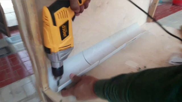 Рабочий мастерской шкаф из старого ящика. Смотрите до конца. Workshop is oldwood box смотреть онлайн