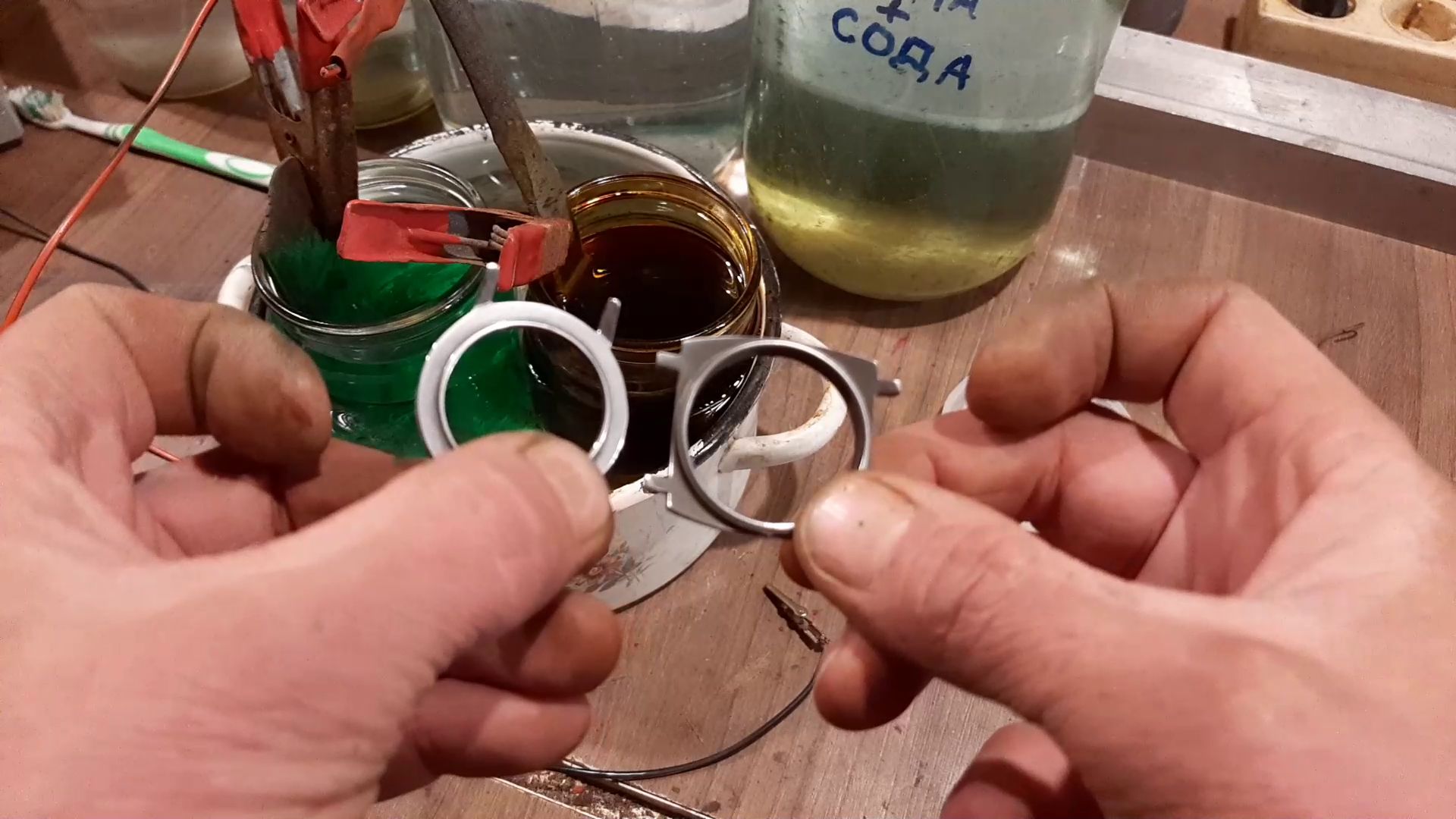 Покрываю хромом корпуса часов смотреть онлайн