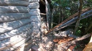 Замена фундамента на кирпичный. Купили старый дом в деревне.