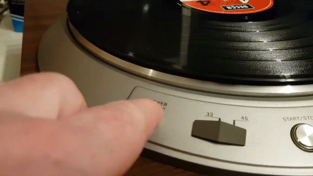 Denon DP-2500 смотреть онлайн