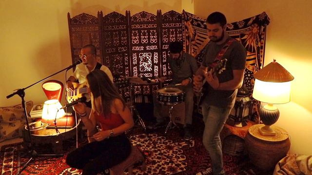 Knock on Wood - Sweet Dreams (cover Eurythmics) смотреть онлайн