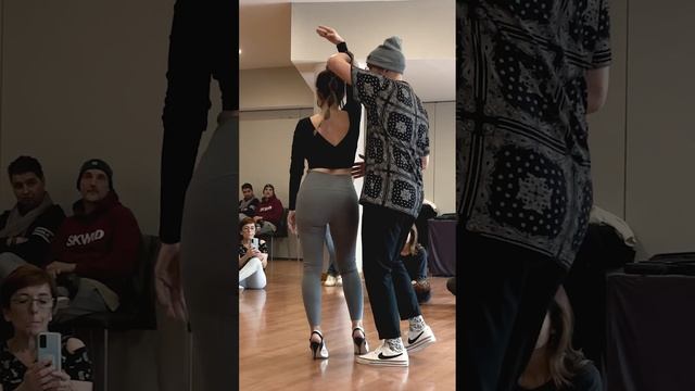 Demo Winter Kizomba Madrid | Luis y Karen Urbankiz | ? Paro - @nejofficial смотреть онлайн