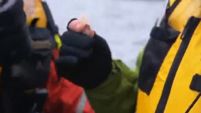 Extreme Fishing With Robson Green S02E01 смотреть онлайн