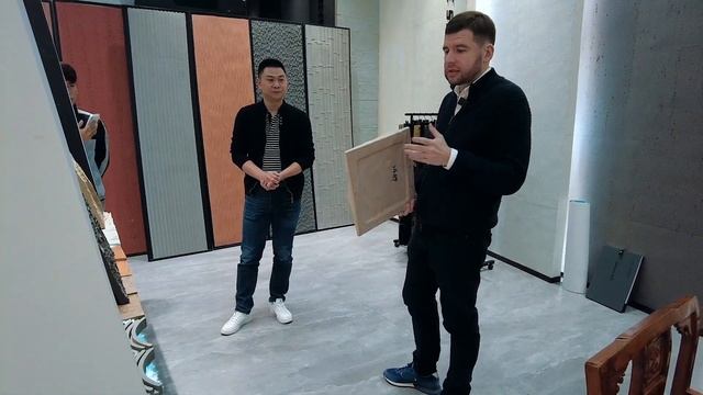 Каменный шпон из Китая | Обзор фабрики | Мебельный тур онлайн смотреть онлайн