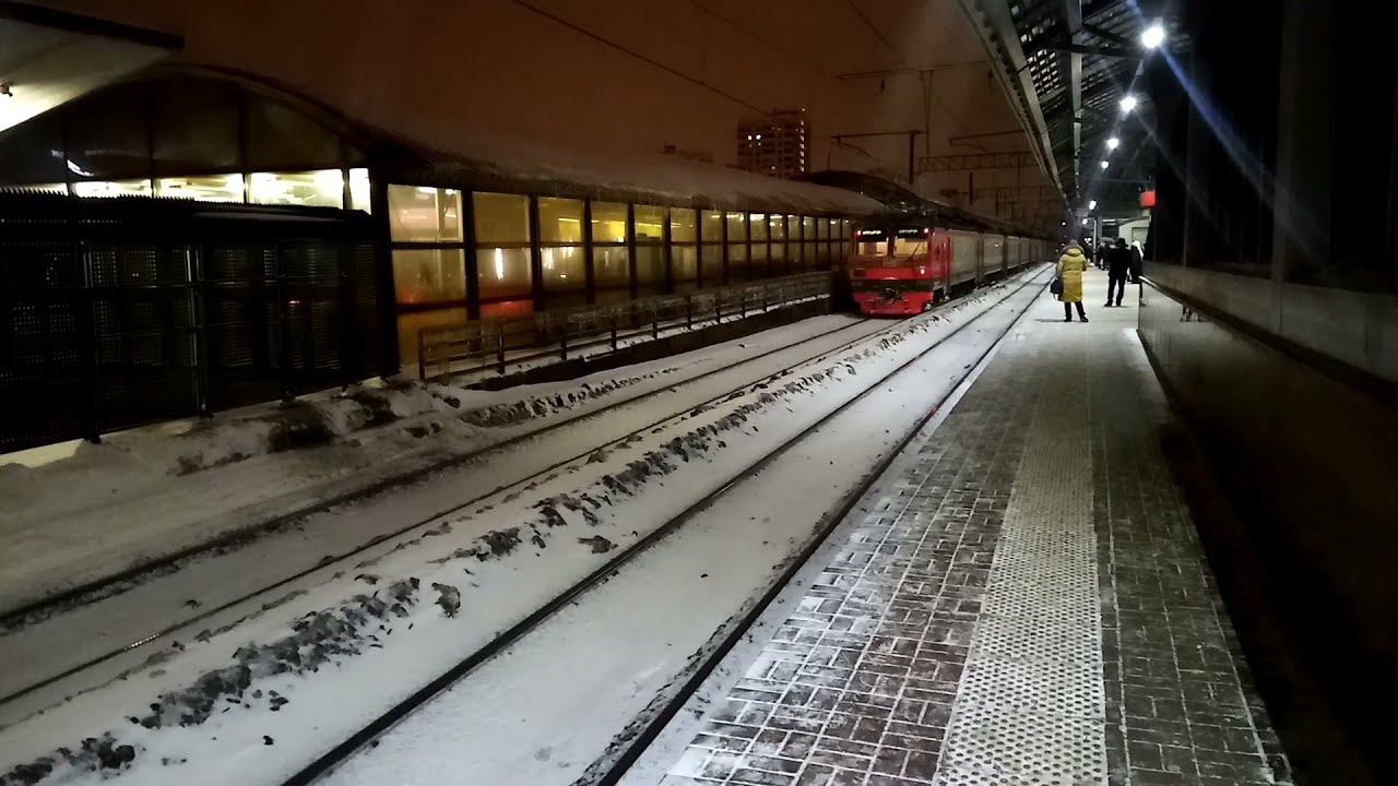 ЖД станция Выхино. Движение электричек. Казанское направление РЖД. смотреть онлайн