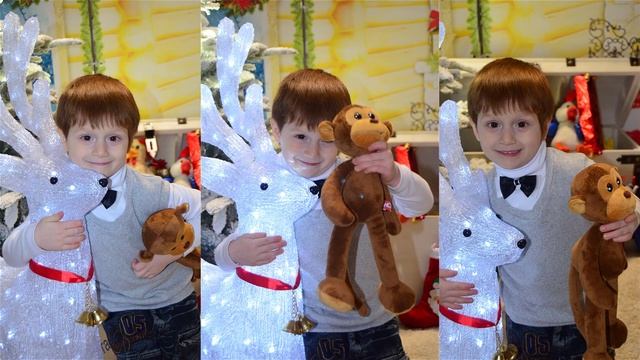 Гуляли по городу и встретили самого настоящего Деда Мороза! смотреть онлайн