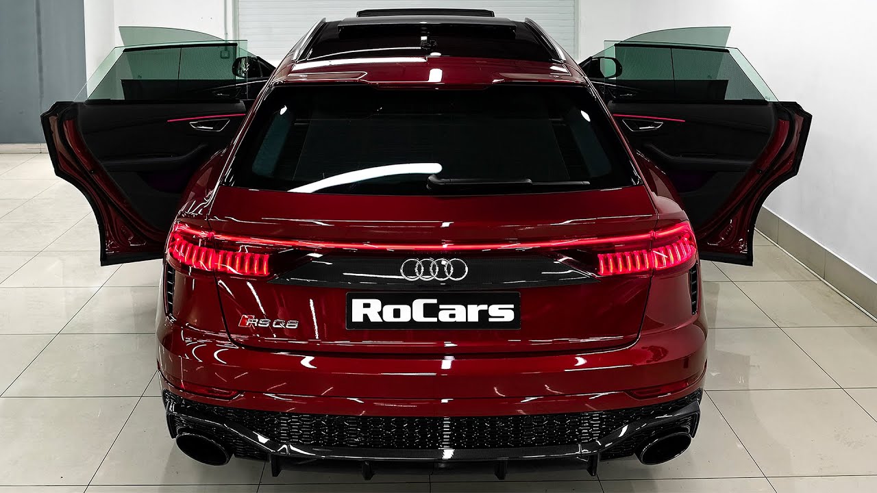 2022 Audi RS Q8 in Matador Red смотреть онлайн