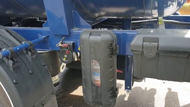 Полуприцеп битумовоз BONUM Premium / 28 м.куб. / SAF / GOODYEAR/ (краткий обзор) #arimax #bonum смотреть онлайн