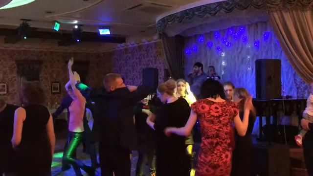 Ренат Патахов🎼🎤 Кавер версия песни Бродяга (Джанмирзоева) смотреть онлайн