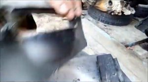 как снять дверную ручку на ауди а4