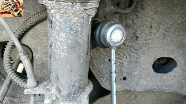 ?Стук правой стороны стойки стабилизатора