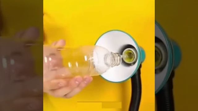 Как выкрутить застрявший цоколь от лампочки. смотреть онлайн