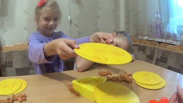 Ааааа башня падает/Не дай сырной башне упасть! смотреть онлайн
