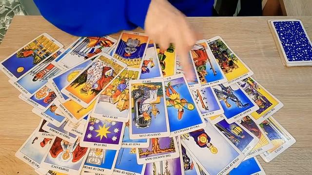 ТАРО. ДЛЯ ЧЕГО ОН ХОЧЕТ ВЕРНУТЬСЯ, ПОЧЕМУ ПОЯВИЛСЯ? смотреть онлайн