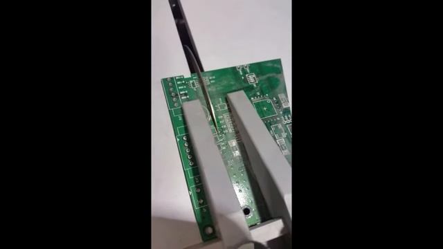 Отрезной станок для резки печатных плат MD 100S PCB смотреть онлайн