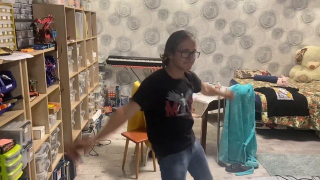 Детка, ты просто космос, танцуем все вместе смотреть онлайн