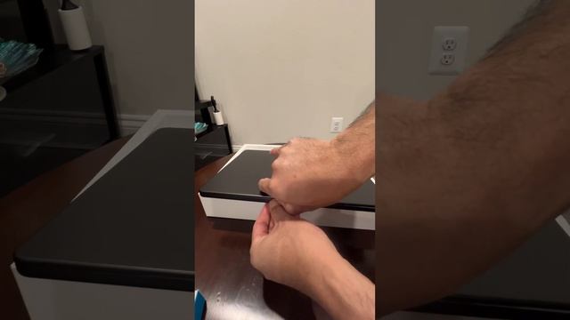 Unboxing 14 inch Macbook pro w apple M3 Pro Chip смотреть онлайн