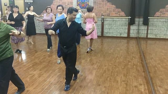 Будни школы TODO TANGO смотреть онлайн