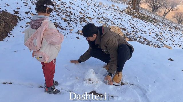 The story of the father trip toVisiting his sick daughter Zahra and searching for the missing Mkhta смотреть онлайн