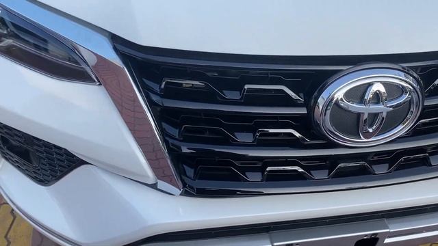 Toyota Fortuner Legender 2022 | 2022 Fortuner Manual 4wd |