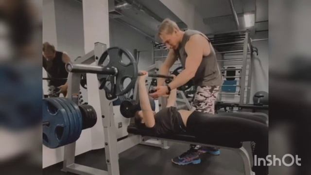 ЖИМ И ОТЖИМАНИЕ! смотреть онлайн